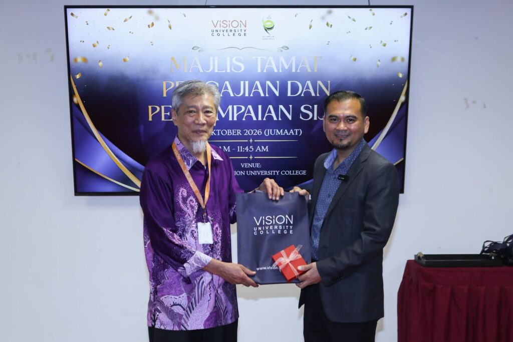 MAIPk-sponsored special training programme certificate presentation at Vision University College